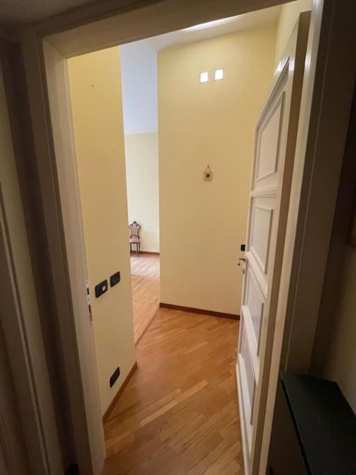ミラノCasa Caldaraアパートメント エクステリア 写真