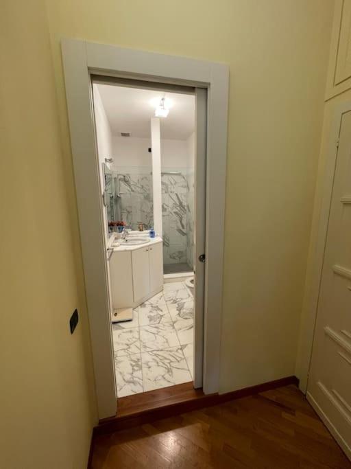 ミラノCasa Caldaraアパートメント エクステリア 写真